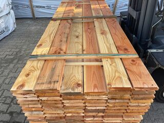 Ca. 92x Douglas Zweeds Rabat, 26x190mm, lengte 300cm